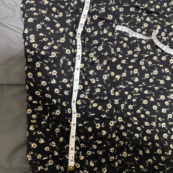 NWT floral long skirt - Picture 9 of 9